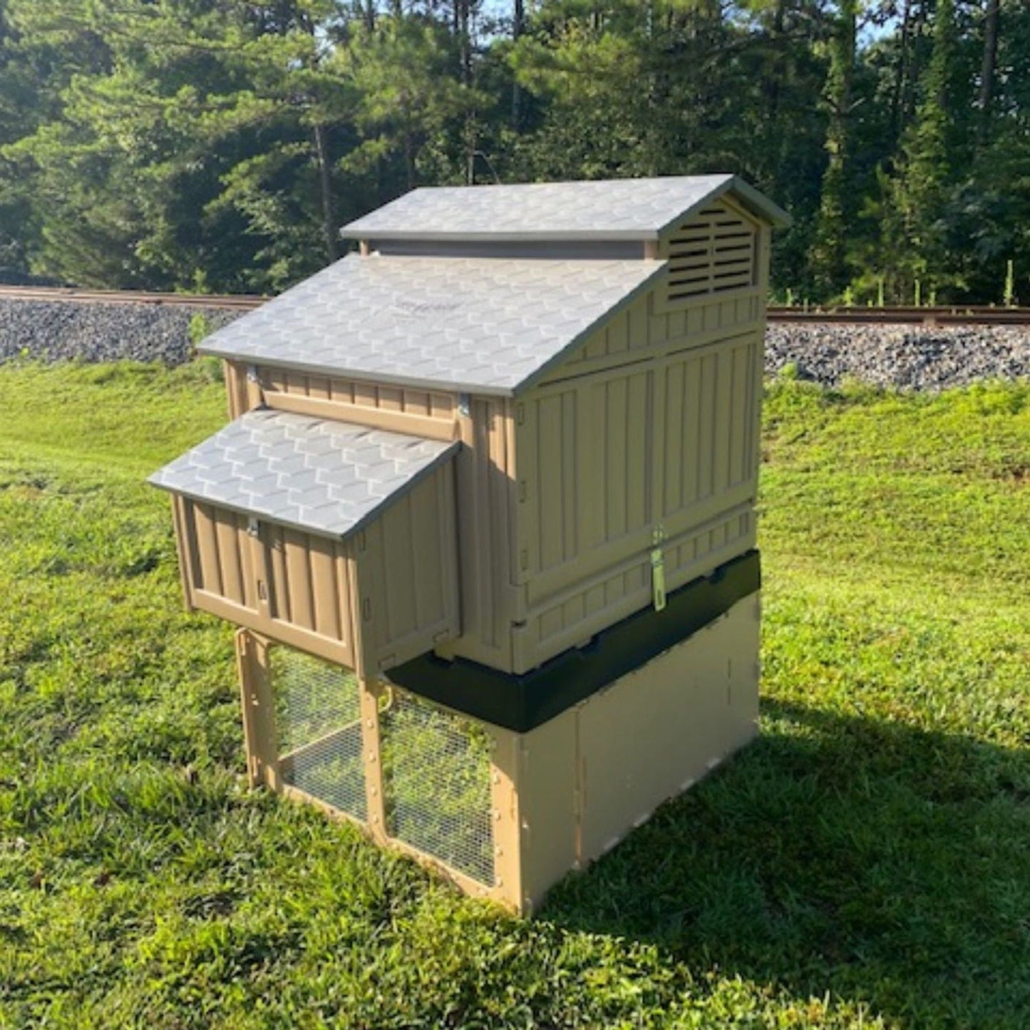 Coop Stand and Stairs (Coop and Coop Runs Sold Separately)
