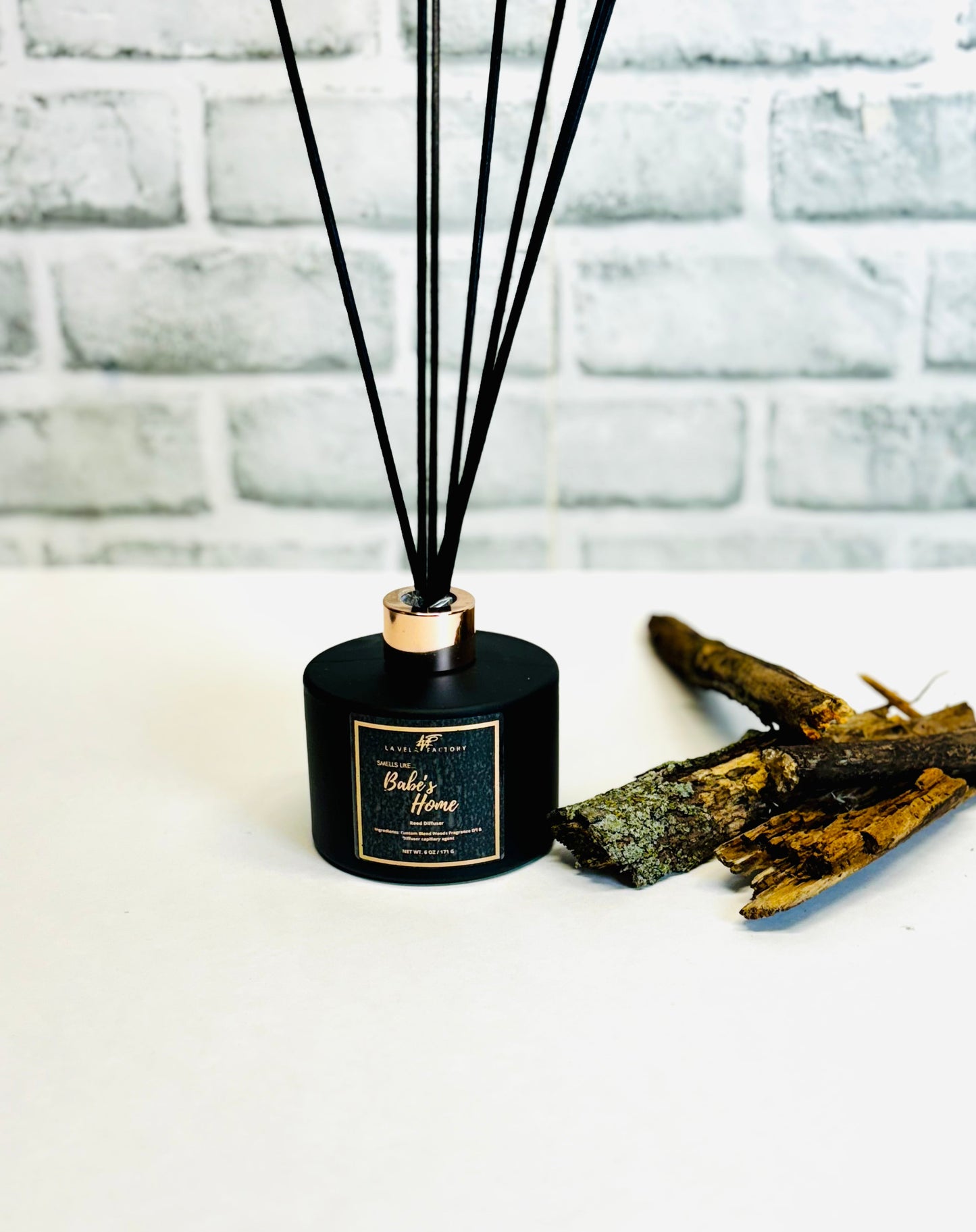 Premium Reed Diffusers - Scent & Skin for Quail Enthusiasts