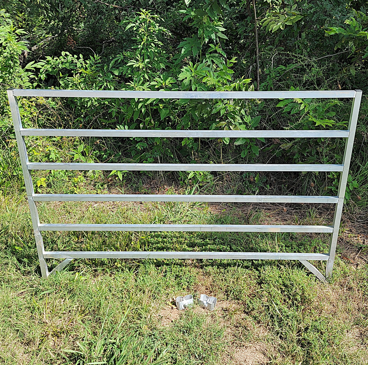 Premium 4 Pack of Aluminum 5 Ft Long 6 Rail 40" Tall Sheep & Goat Panels - Homesteading Supplies for Quail Enthusiasts
