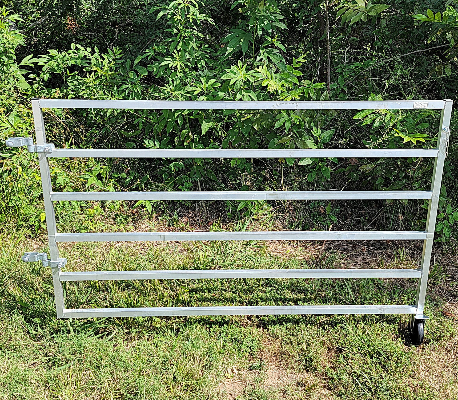 Premium 12 Pack of Aluminum 5 Ft Long 6 Rail 40" Tall Sheep & Goat Panels (11 Panels & 1 Gate Panel) - Homesteading Supplies for Quail Enthusiasts