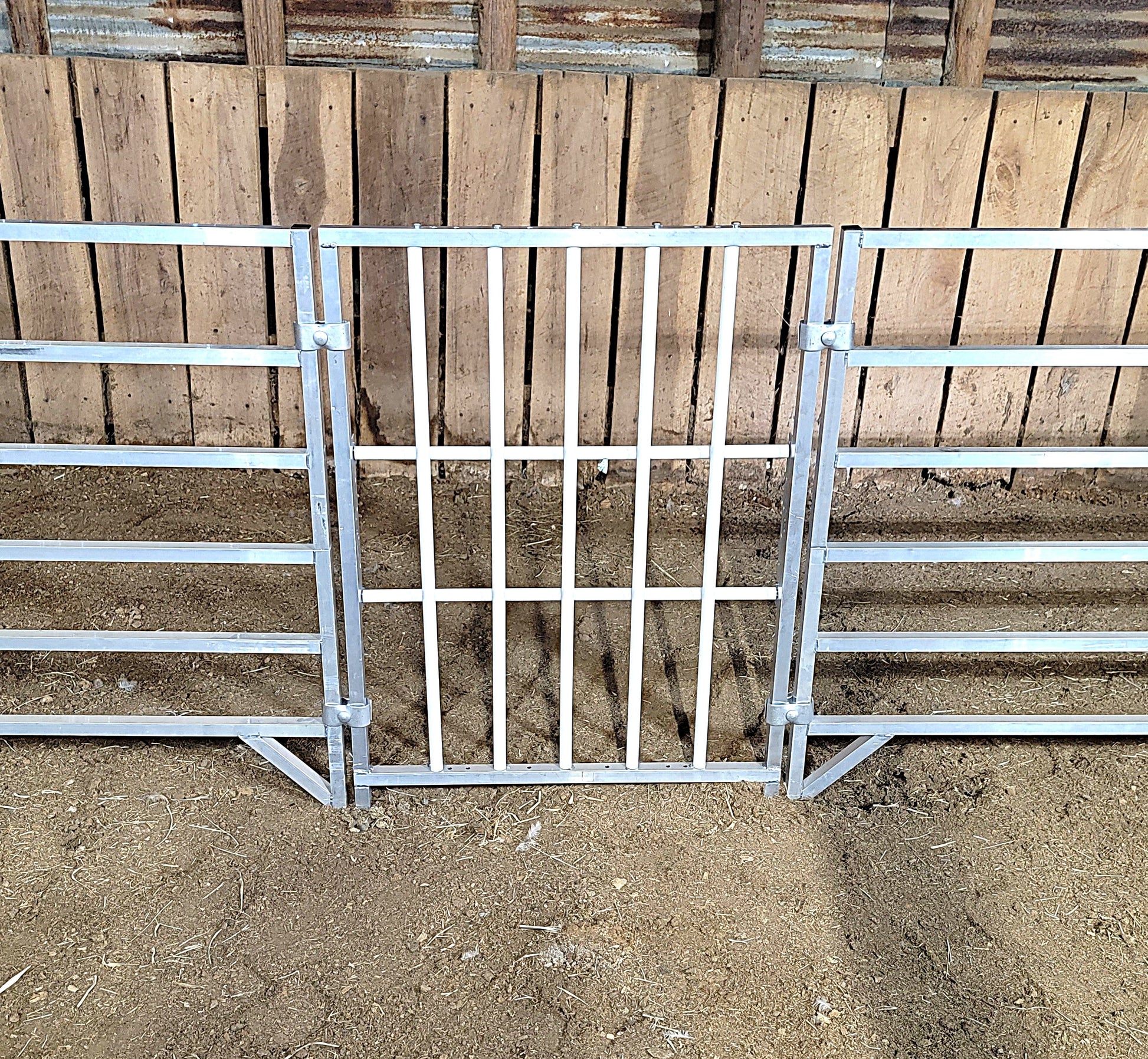 Premium Aluminum 30-Inch-Long by 40-Inch-Tall Sheep & Goat Lamb & Kid Creep Feeding Panel - Homesteading Supplies for Quail Enthusiasts
