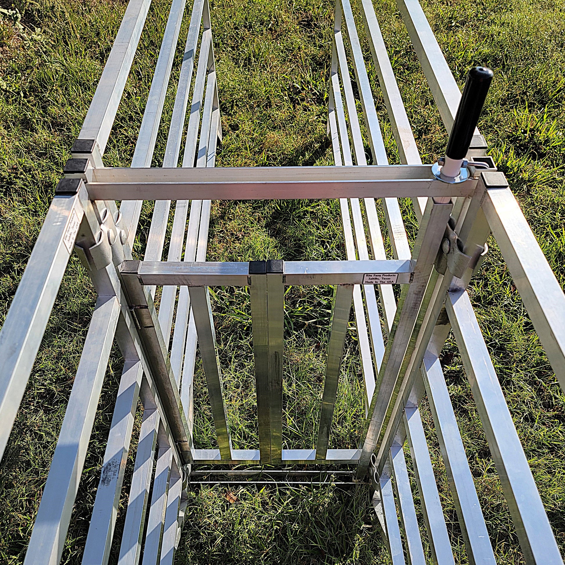 Premium Aluminum 40-Inch-Tall Sheep & Goat Folding Stop Gate for Sorting Alley & Pen Systems - Homesteading Supplies for Quail Enthusiasts