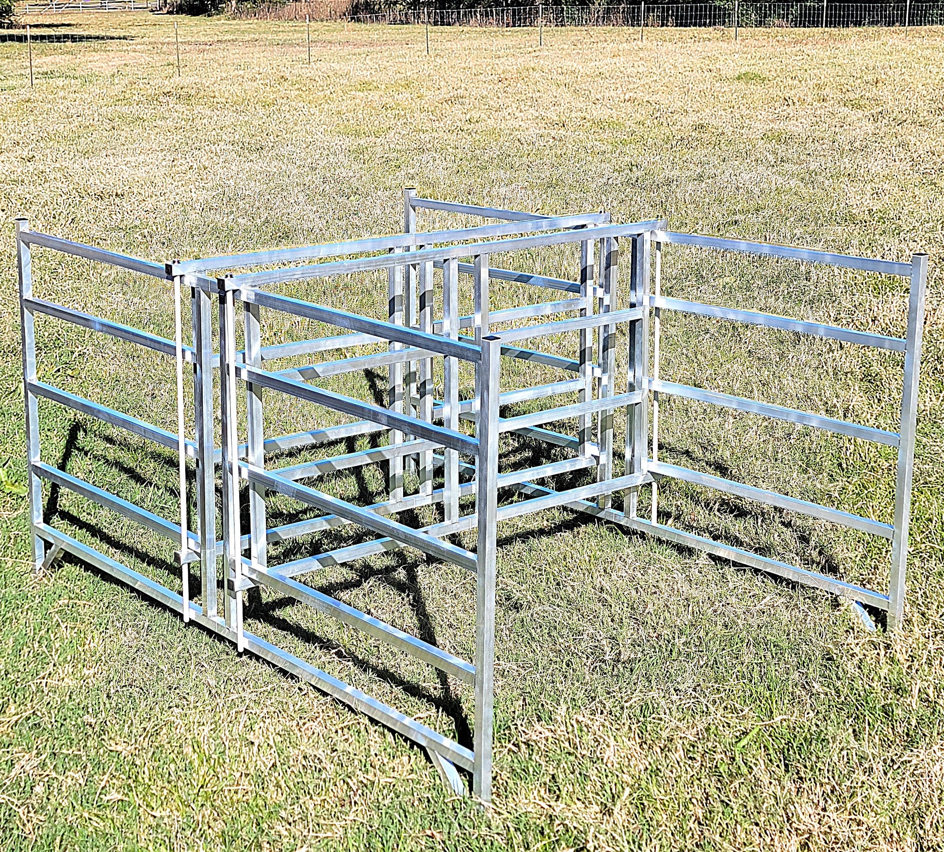 Premium Collapsible Sheep & Goat Aluminum Round Hay Bale Feeder for 4X4, 4X5, & 4X6 Bales Llama Alpaca - Homesteading Supplies for Quail Enthusiasts