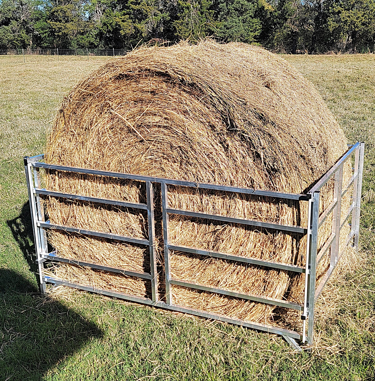 Premium Collapsible Sheep & Goat Aluminum Round Hay Bale Feeder for 4X4, 4X5, & 4X6 Bales Llama Alpaca - Homesteading Supplies for Quail Enthusiasts