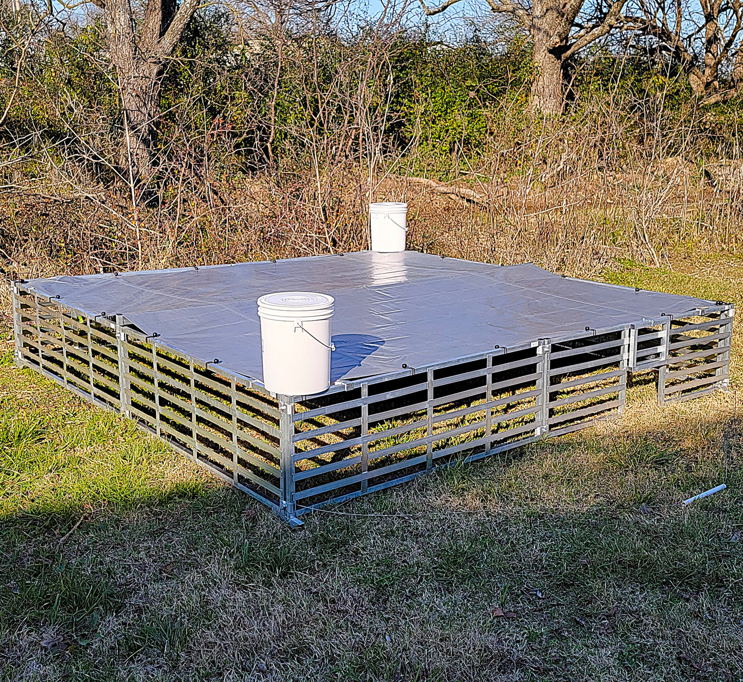 Rite Farm Products Aluminum 10'X10' Mobile Broiler Chicken Tractor Coop Poultry Meat Bird